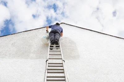 Peinture extérieure à Charchigné — façades et ravalement
